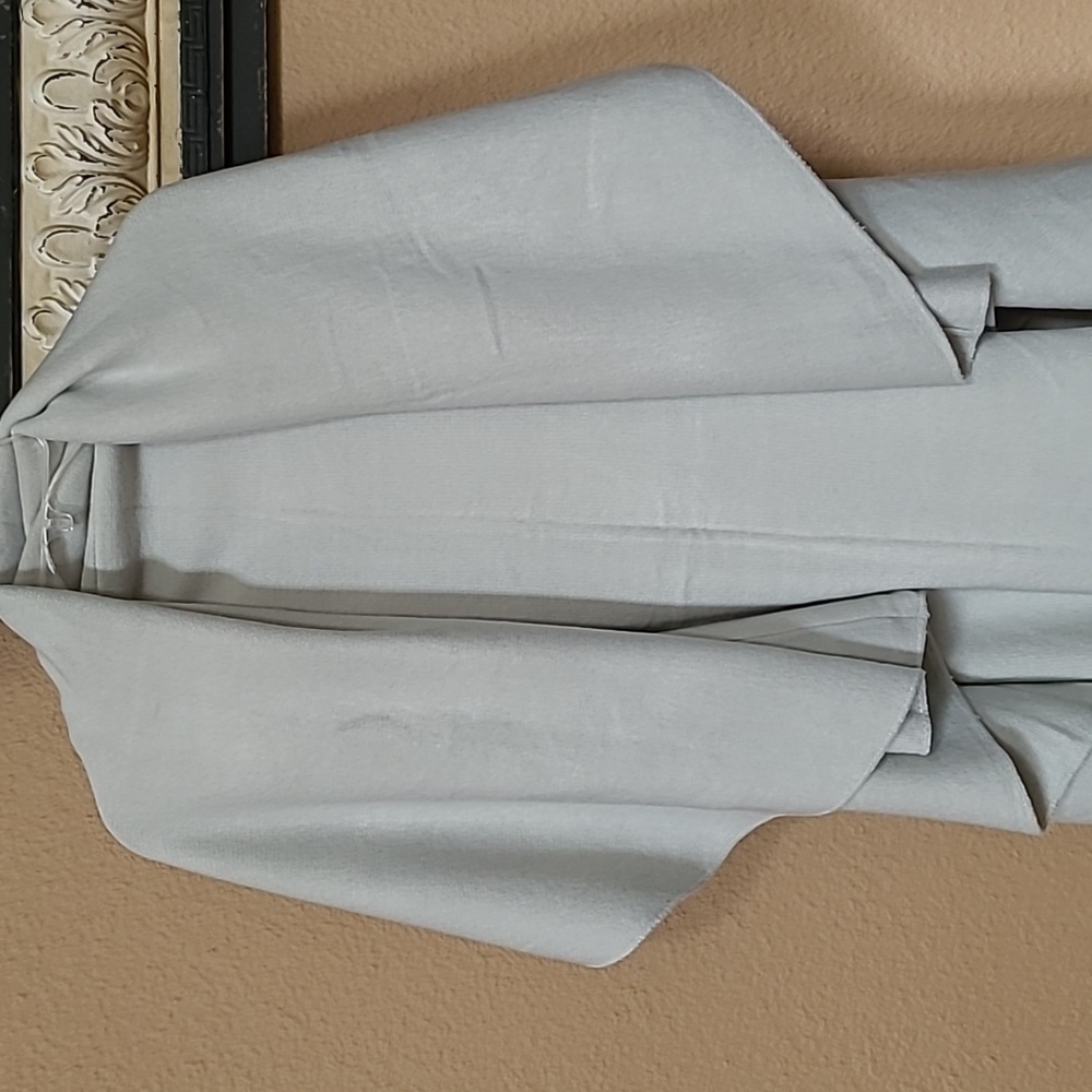 New shawl collar sweater vest
